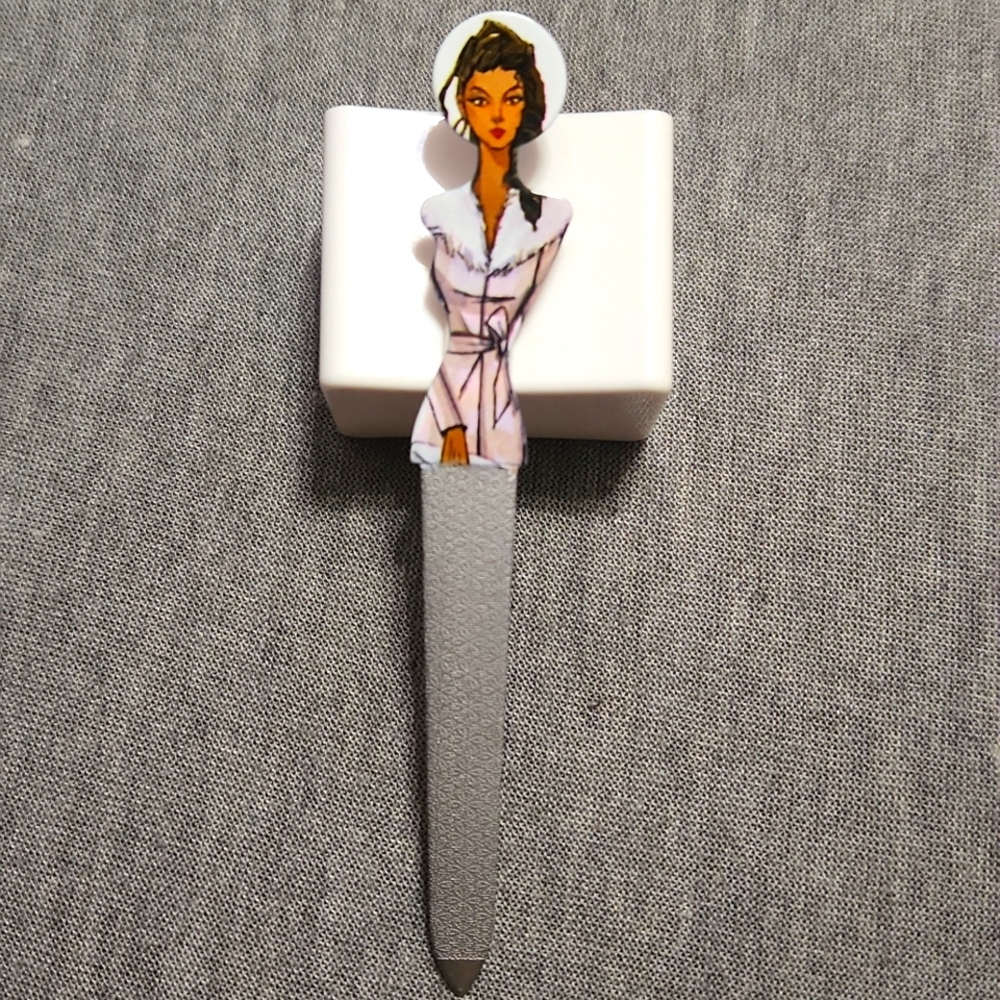 RARE❗️ Beauty Secrets Lady Nail File Manicure Tool Metal Emery Board
